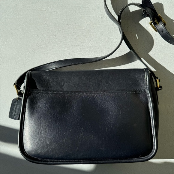 Vintage Coach City Bag in Navy 🫐 - Picture 3 of 6